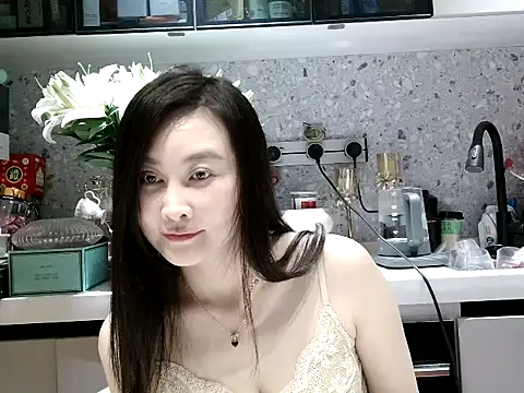 Monica8810 webcam