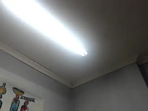 PreciousEbonyPearl webcam