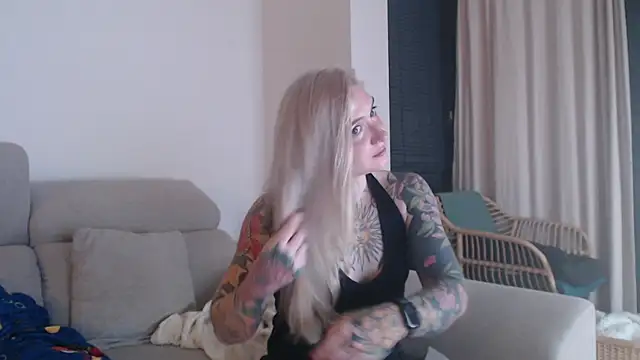 Preview of tattoobbgirl