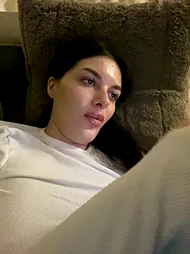 little_belucci webcam