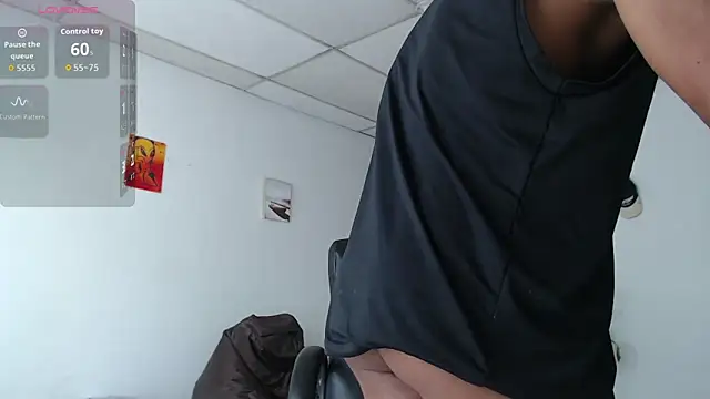 Aaronblack1_ webcam