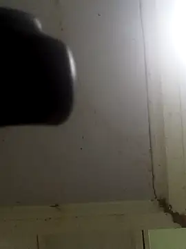 Iamyourdarkangelsucker's room