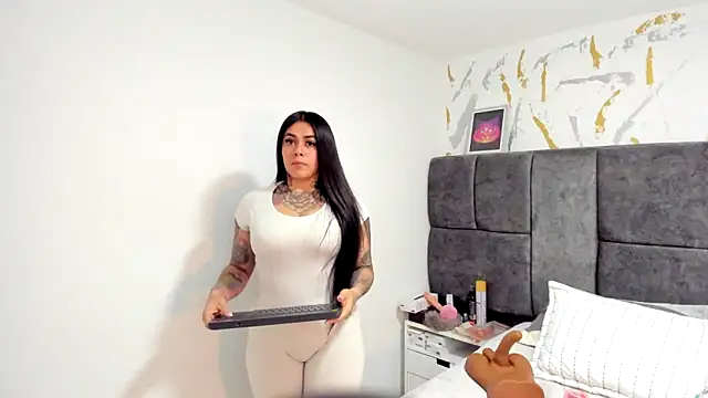 Cristal_Velle webcam