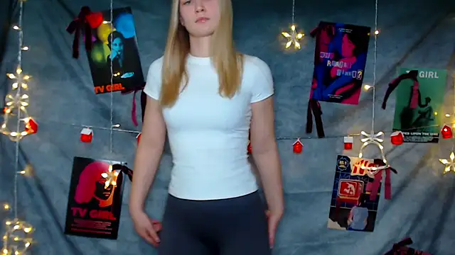 MademoiselleCl webcam