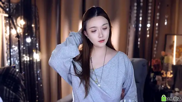 美女zhdhdbdkx在线直播