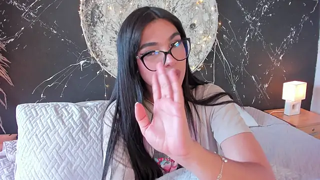 rosecassie (T young) - naked and play body for you