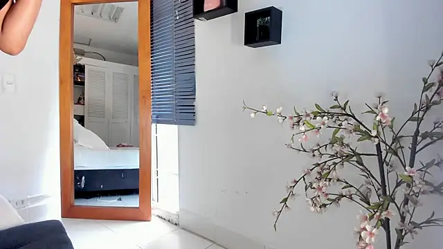 aleexiiaa (T young) - 💦Pre cum in your face 💦