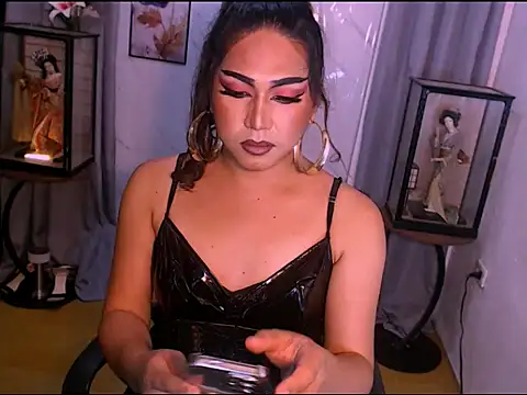 Preview of urgoddesscalypsots