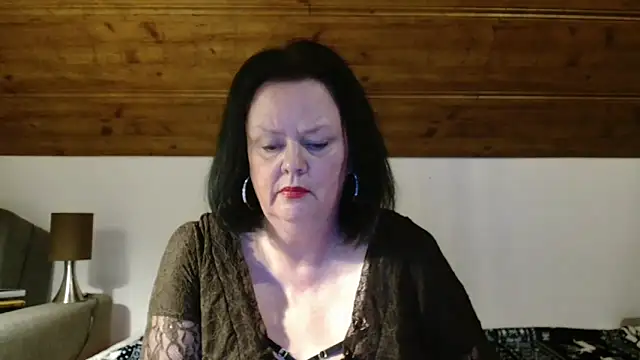 TiffanyMature webcam