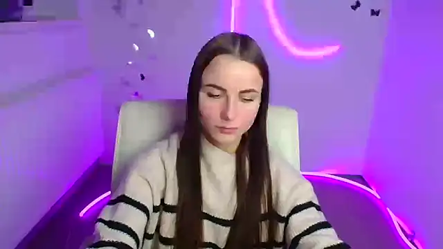 Eva_Janee