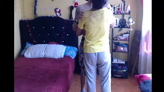 Violet_And_Smith webcam