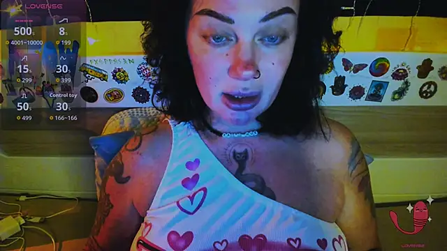 EllieOz webcam