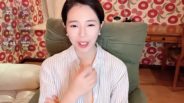 agelin- (F milf) - 内插漏奶猫女郎