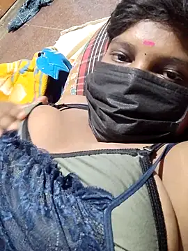 divyatamil143 webcam