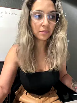 Isabella_Varella webcam