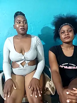 SweetHotPussy_99 webcam