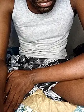 blackstallionXXXX webcam