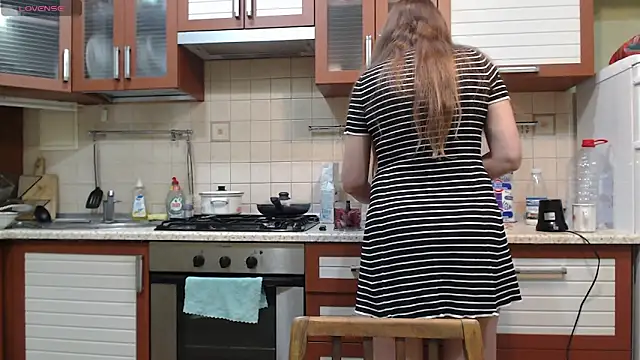 Yevgeshka-Milashka webcam