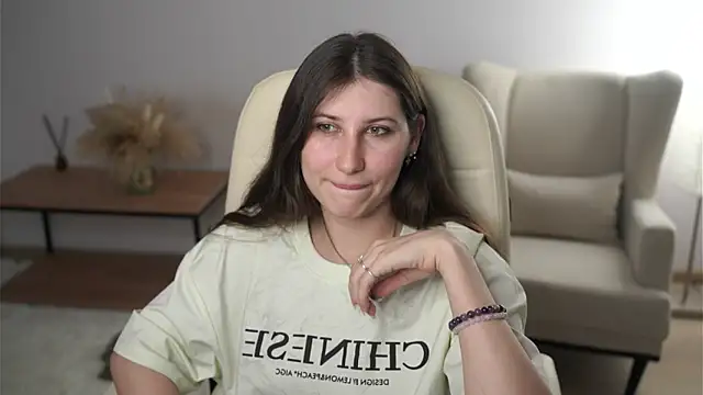  AudieHornback chat room