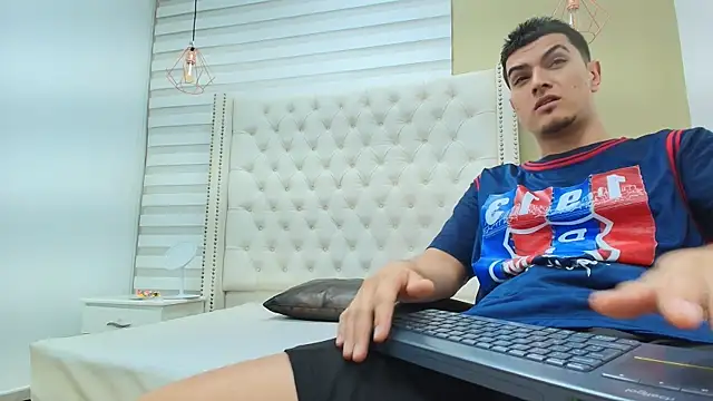 DAVID_VICTORIAA webcam