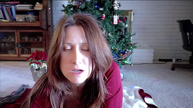 MommyGoddessL webcam