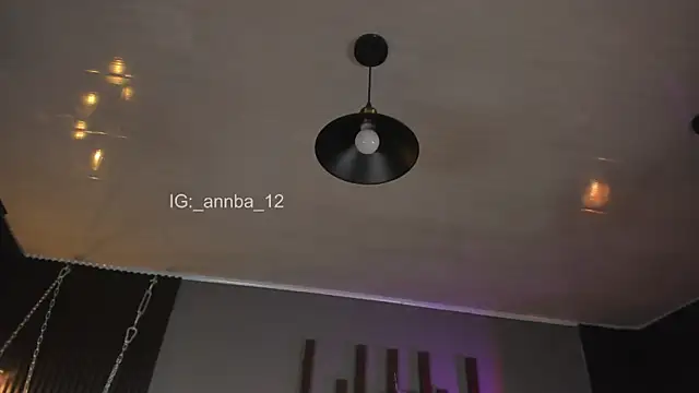 annie_barozzi webcam