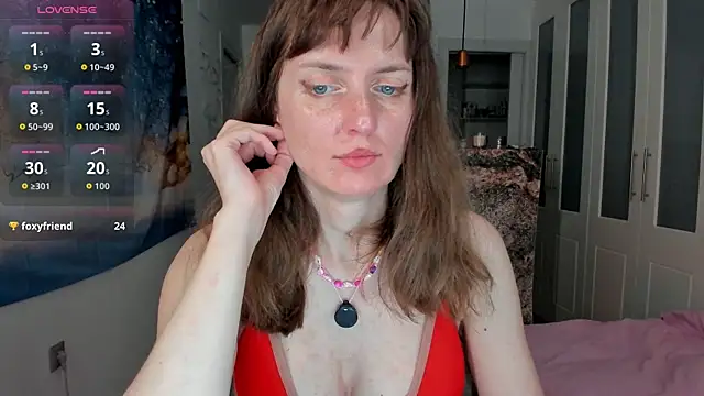 YourSexyNeighbour webcam