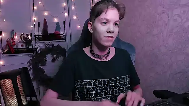 aestheticbeing webcam