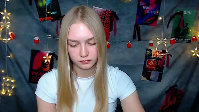 MademoiselleCl webcam