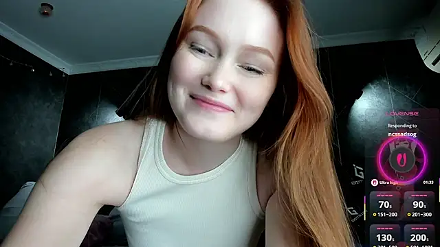  Red_FoxGirl chat room