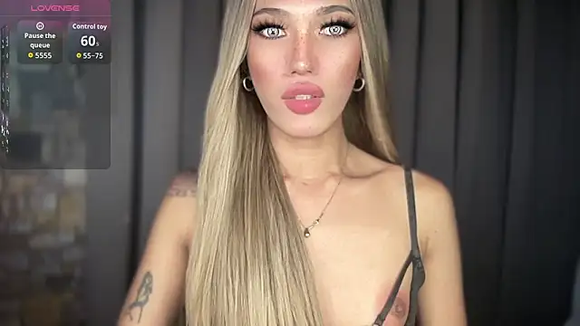 Hotsugarmollyxx webcam