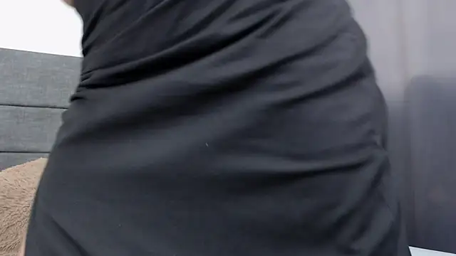 ana_paula0 (F young) - Fingers in pussy 🌻