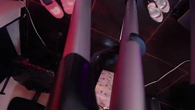 Chanel_milff_ webcam