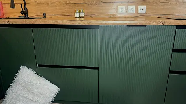 rebel_angel_ - Rebel_Angel_'s free webcam