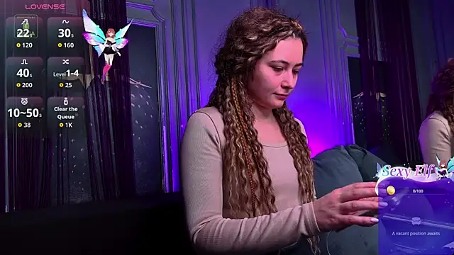 Ishtar_Divine webcam