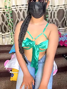 Webcam Model (Ariana__Marie)  is live.Free join now!