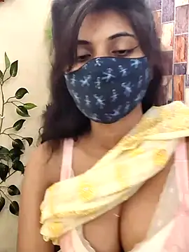 Webcam Model (Indian-Glory)  is live.Free join now!