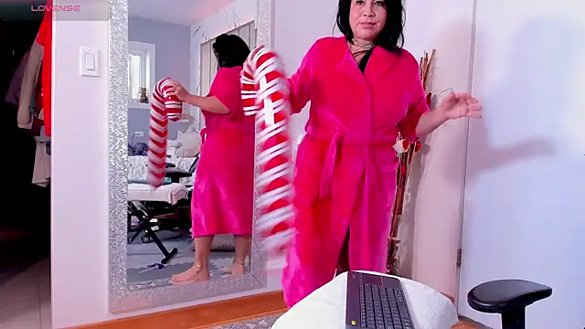 Jadeh_Williams02 webcam