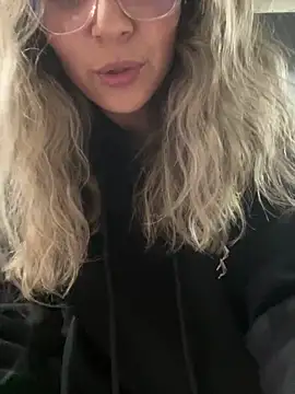 Isabella_Varella webcam