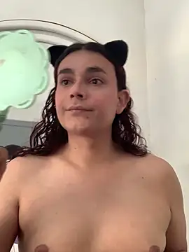 La-Gatiita-trans's room