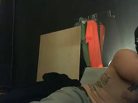 Sitonmyface2020@xh webcam