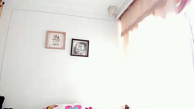 selena_jhonson webcam