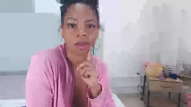 ChantalGarner webcam