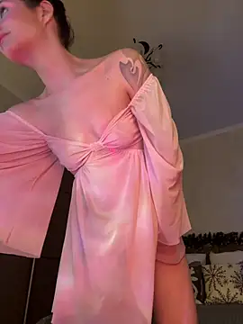 bigJuicyPussy webcam