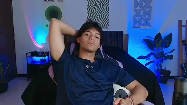 CrisotpherMoretti webcam