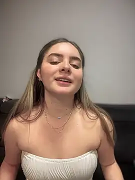 imlindapink (F teen) - fingers in ass 🩷