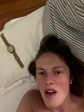 squirty_flirty webcam