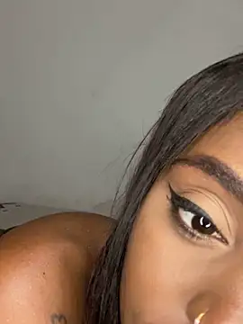 zaracollins01 webcam