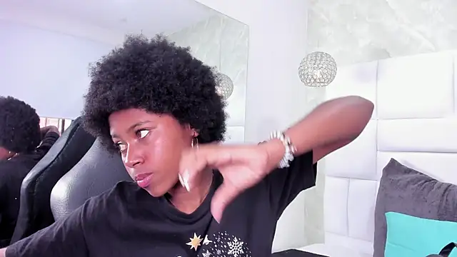 violeta_ruizz webcam