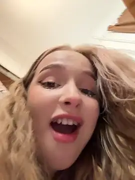 -teenytiny-'s live cam